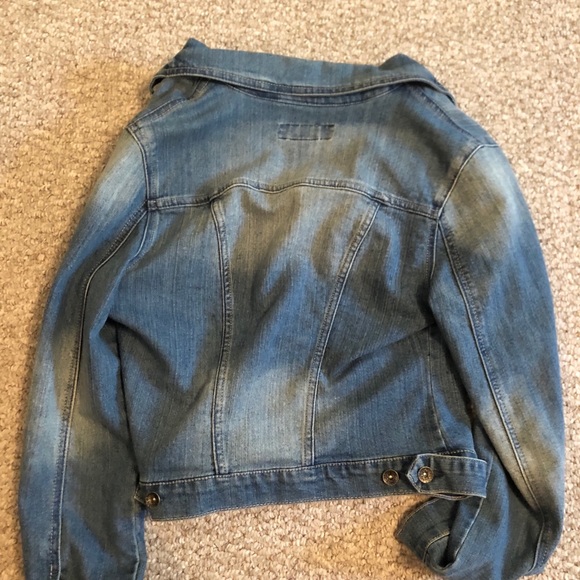 Jean jacket - Picture 5 of 5